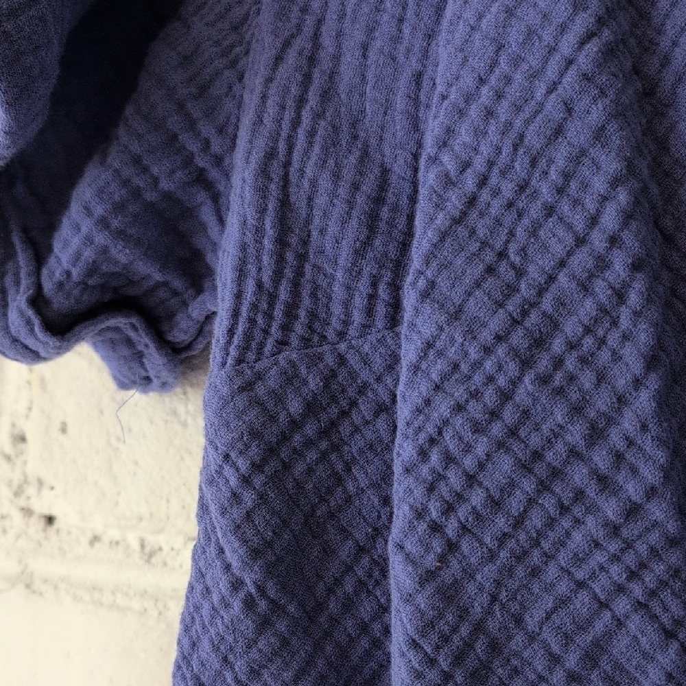 Soft Surroundings Blue Textured Button-Front V-Neck Tunic - Picture 7 of 8